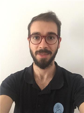 Licenciado en administración de empresas con experiencia en el extranjero ofrezco clases de apoyo tanto de matemáticas con inglés