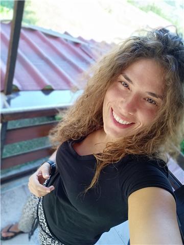 Aiuto compiti in qualsiasi materia per bambin* e ragazz* da 6 a 18 anni. Tutor DSA