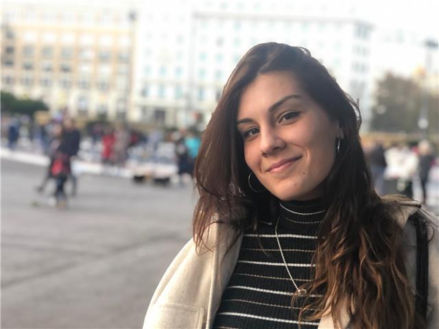 Estudiante de Medicina (UB clínic) da clases de repaso de las materias del ámbito científico de bachillerato para sacar buena nota de selectividad