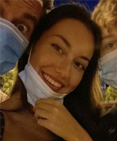 Studentessa di Medicina con diploma di liceo scientifico (100/100) offre ripetizioni di matematica e altre materie scientifiche