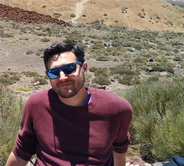 Diplomado ele, se ofrece para dar clases de español,con certificado del instituto cervantes