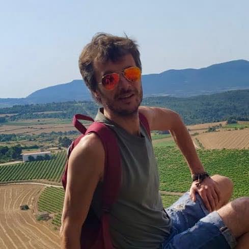 Ingeniero Informático da clases a alumnos desde ESO hasta Bachillerato y FP, de Valls a El Vendrell