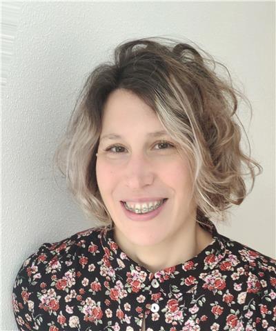 ¿buscas profesora titulada para clases de inglés, euskera o ciencias?