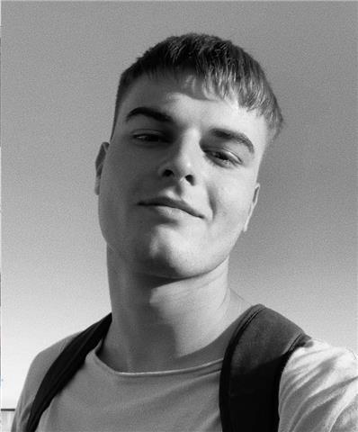 Estudiante de integración escolar, con formación de eso y bachillerato