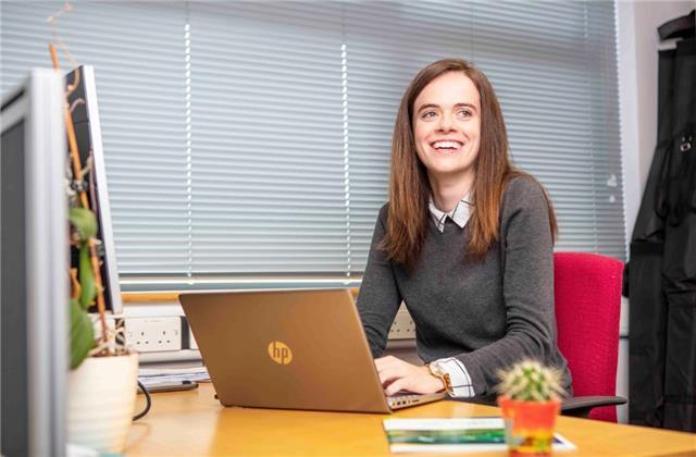 Profesora de español, inglés, lengua, historia y geografía. apasionada de la enseñanza, comunicóloga de profesion. certificación instituto cervantes