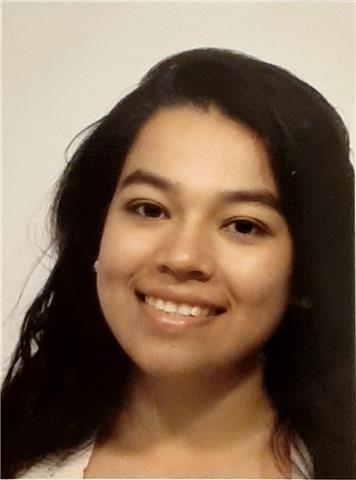 Madrelingua spagnola offre lezioni di ripetizioni online a ragazzi di scuole medie o superiori in materie linguistiche (Inglese, francese e spagnolo, italiano)