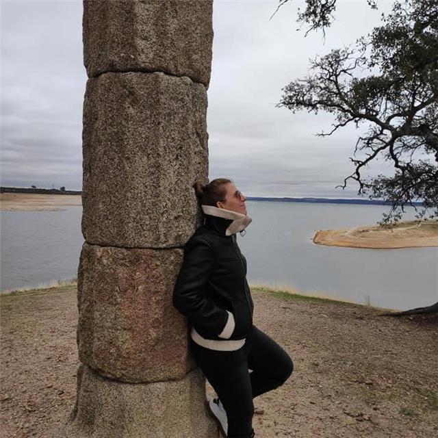 Educadora de diversas disciplinas. método montessori. preguntame si puedo ayudarte a mejorar alguna disciplina. varias edades sin problema. alicante y alrededores