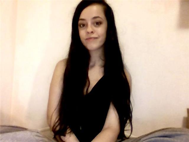 Laureata in scienze della comunicazione offro ripetizioni per elementari, medie e superiori