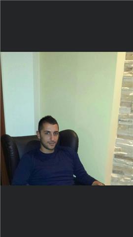 Insegnante di lettere e filosofia impartisce lezioni private per dopo scuola