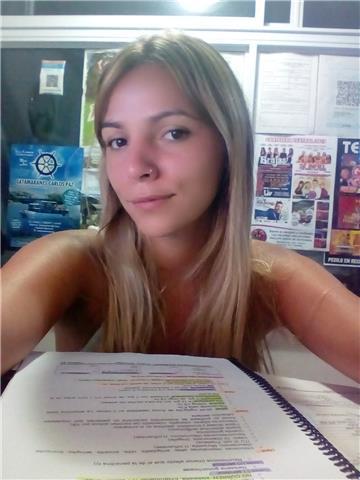 Medica imparte clases de Ciencias ,Biología ,Física y Química