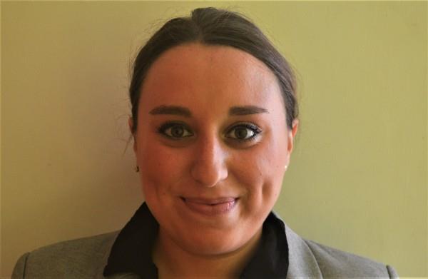 Clases de inglés, español e italiano, y refuerzo de humanidades