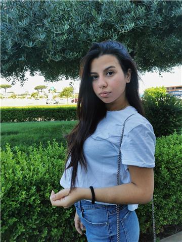 Tutor insegnante di inglese madrelingua offre ripetizioni e lezioni private, livelli da a1 a c2