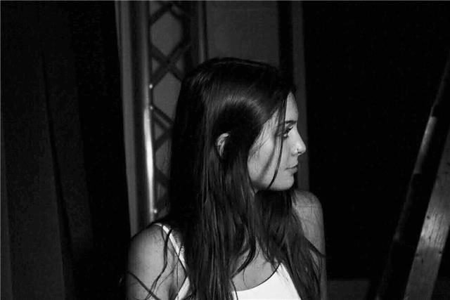 Ofrezco clases de ingles desde niveles básicos a niveles avanzados, preparación de exámenes oficiales, pau y clases de conversación