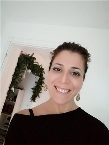 Psicologa esperta in DSA impartisce lezioni private ed individualizzate per alunni di scuola elementare , media e superiore
