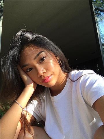 Insegnante italiana per ragazzi di elementari e medie doposcuola