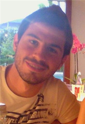 Laureato in fisica, specializzato in astrofisica e ph.d. in astronomia. ho esperienza di diversi anni in ripetizioni di matematica