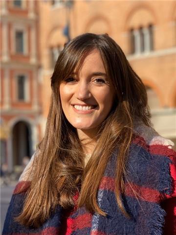! Sono laureata in Ingegneria ed ho un'esperienza pluriennale nell'insegnamento, con ottimi risultati ottenuti tra i miei allievi! Offro ripetizioni in tutte le materie scientifiche (matematica, fisica, chimica etc) ed anche in Inglese