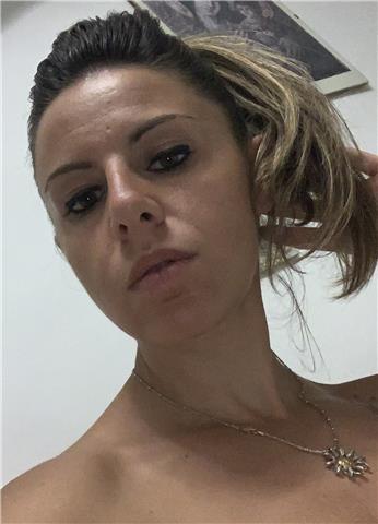 Laureata in infermieristica veterinaria impartisce lezioni di ripetizioni