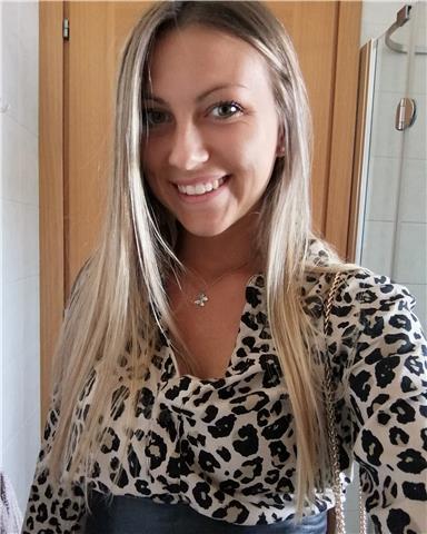 Offro lezioni di italiano, storia, geografia, ed altre materie teoriche