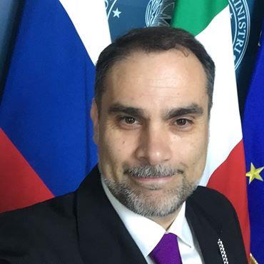 esperto latinista offre lezioni private a domicilio su tutta Roma