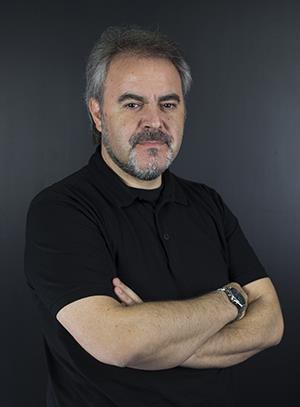 Profesor de fotografía, retoque, vídeo y edición multimedia. imágenes aéreas con drones-rpas