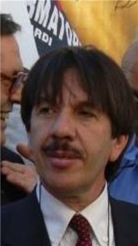 Laurea in Fisica - docente nelle scuole medie superiori di Matematica, Matematica e Fisica, Elettrotecnica ed Elettronica