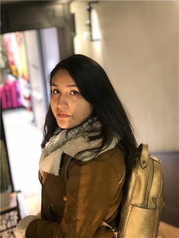 Studentessa madrelingua spagnola offre ripetizioni e lezioni private