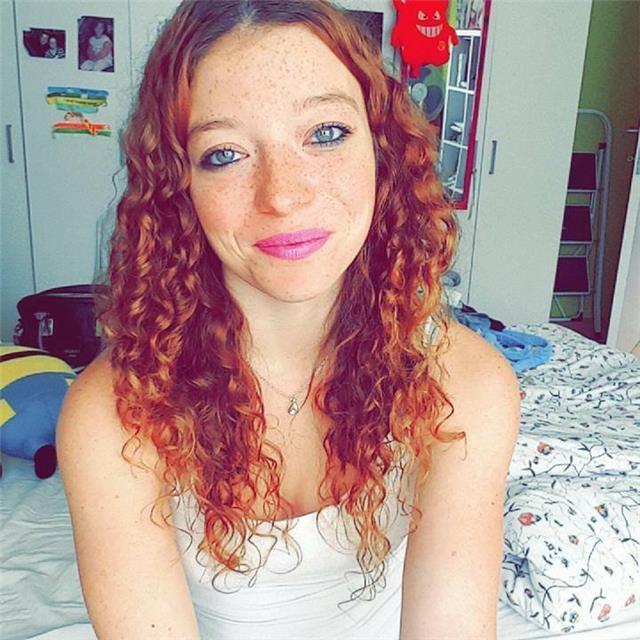 Professeur français (langue maternelle du professeur)