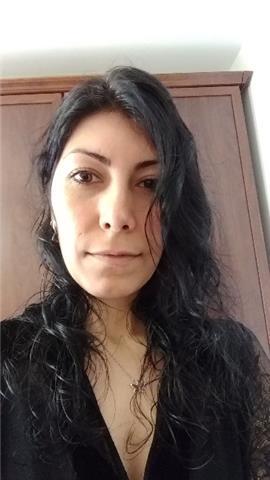 Laureata in biologia dall'Università di Pisa con il voto massimo, con la background di medicina, faccio lezioni private della biologia anche per l'esame di ammissione alla medicina