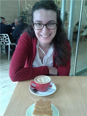 Profesora particular con experiencia (me adapto a las necesidades educativas del alumno y he impartido clases por skype))