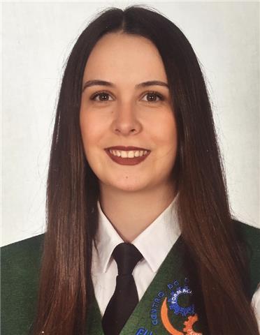 Persona joven con ganas de seguir aprendiendo y enseñar se ofrece para dar clases a nivel primaria/ESO de Lengua Castellana y Literatura