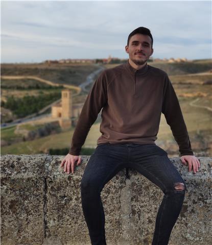 Imparto clases particulares de matemáticas, física y química