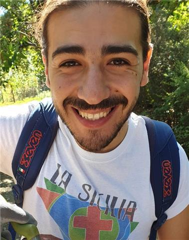 Insegnante giovanissimo di inglese! offre lezioni per bambini, adolescenti, maturandi, universitari e adulti!