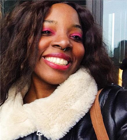 Profesora nativa de inglés y francés