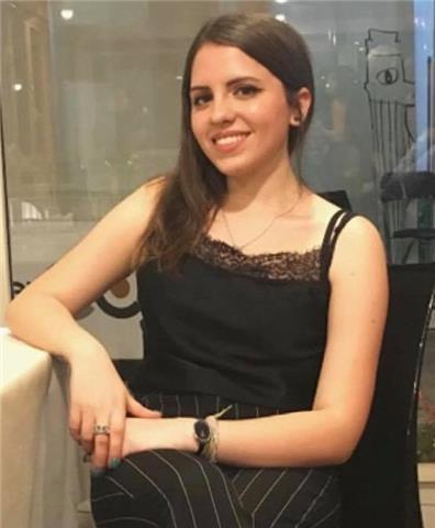 Studentessa universitaria, offro ripetizione di materie umanistiche (elementari,medie liceo) e scientifiche (elementari, medie)