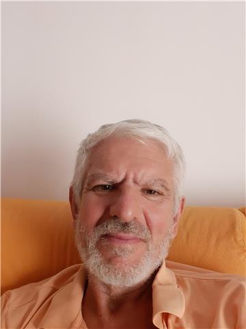 Offro lezioni di fisica per studenti universitari e liceali