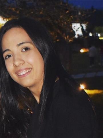 Laureanda in scienze dell'educazione e della formazione con diploma di maturità scientifica impartisce lezioni per tutte le materie scolastiche di elementari e medie