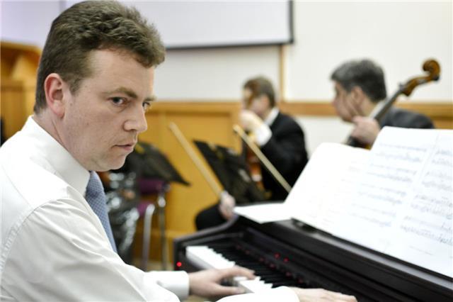 Clases de piano para todos los niveles. solo en ruso