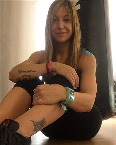 Profesora de yoga, pilates e hipopresivos. clases aptas para todos los niveles. presenciales y online. personales y/o grupales. también a empresas