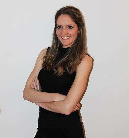 Madrelingua spagnola insegna lezioni online inglese, francese o spagnolo