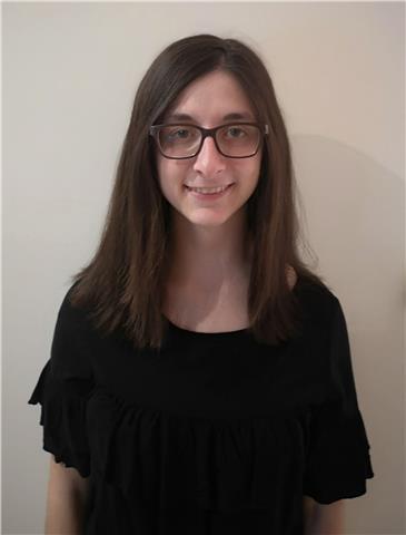 Soy profesora de primaria con capacitación en inglés y valenciano