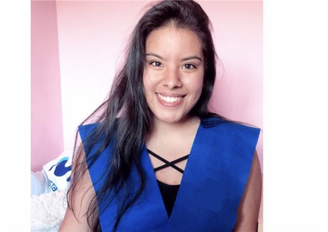 Profesora con título de bachillerato de ciencias tecnológicas con experiencia dando clases desde niños (primaria-bachiller) hasta adultos para sacarse el graduado escolar.las clases pueden ser presenciales y online, según la preferencia del alumno