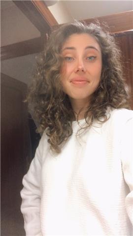 Estudiante de integración social con alto nivel de comunicación en lengua castellana