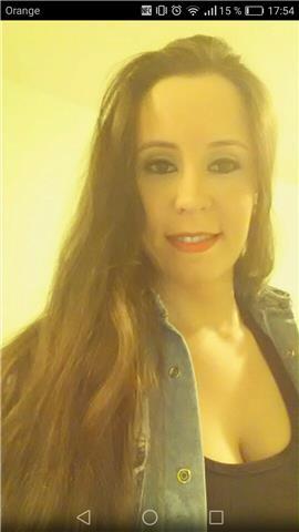 Profesora de Lengua Castellana y Literatura imparte clases ONLINE