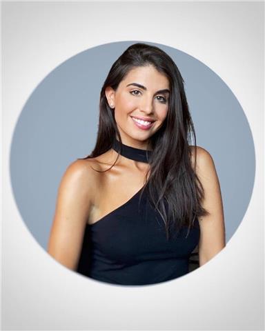 Española (nativa) apasionada por viajar y aprender nuevas culturas 
hablo español inglés portugués y gallego