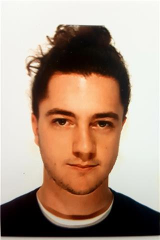 Studente al 4^ anno di giurisprudenza a padova offre aiuto studio e spiegazioni in diritto. aiuto studio in qualsiasi materia per ragazzi di elementari/medie e superiori