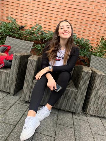 Studentessa, offro lezioni private di Tedesco , costo di 7 euro all'ora