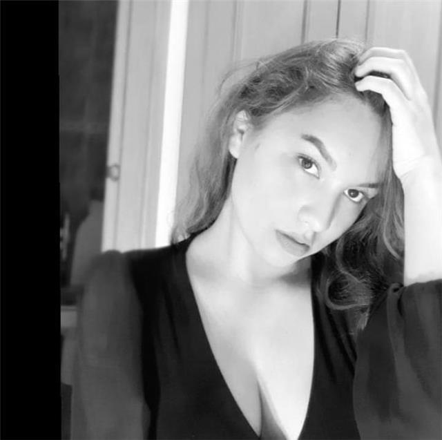 Soy una estudiante de bachillerato , que puede dar clases a la eso