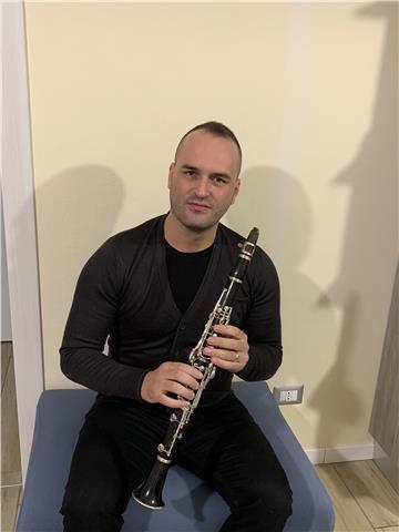 Insegnante di musica clarinetto e fisarmonica