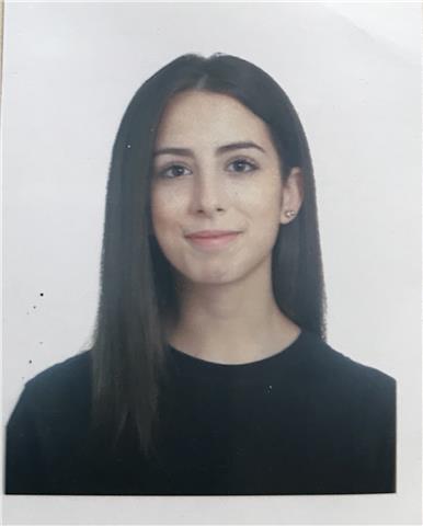 Doy clases particulares de lengua y literatura, también puedo dar clases relacionadas con las ciencias sociales si se necesitase